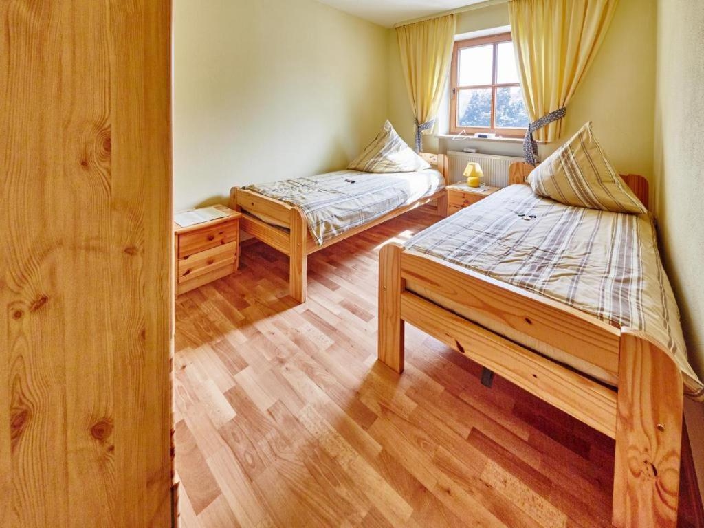 Sonne In Gasteig Daire Unterneukirchen Dış mekan fotoğraf
