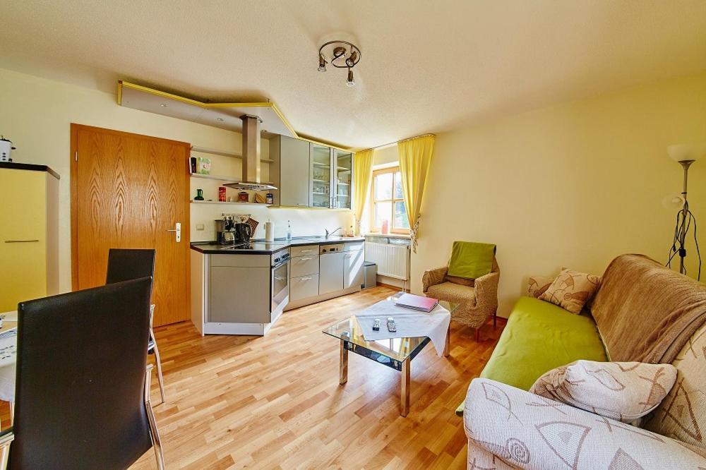Sonne In Gasteig Daire Unterneukirchen Dış mekan fotoğraf